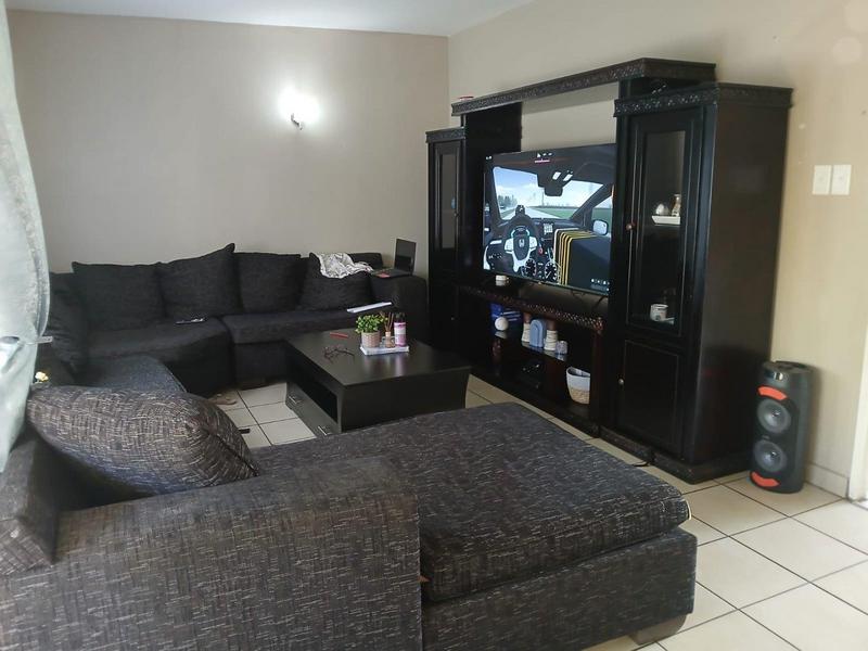 2 Bedroom Property for Sale in Sasolburg Ext 2 Free State
